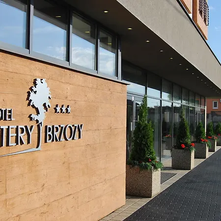 Hotel Cztery Brzozy Kowale 3*